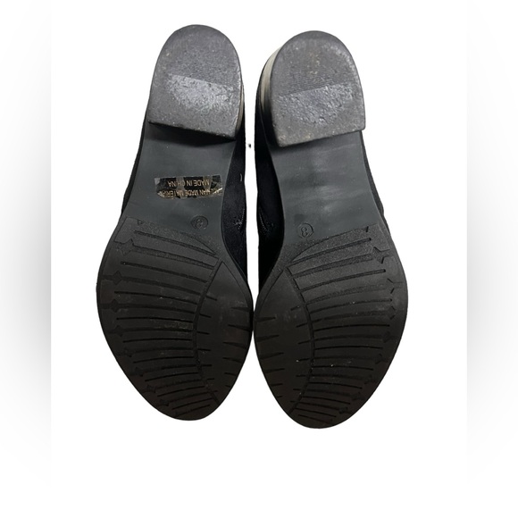 Beatrice Black Suede Bootie Boot Shoe Block Heel with Side Zipper Size 8 - Picture 6 of 6